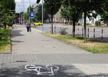 Nowe chodniki i drogi rowerowe na czterech ulicach w Radomiu