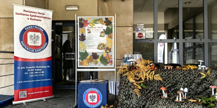 Konferencja przed Rodzinnym Piknikiem Grzybowym [Galeria]