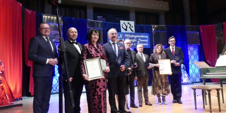 Muzyka Bacha zabrzmiała w Zespole Szkół Muzycznych