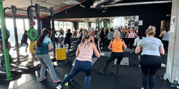 POP GYM jako pierwszy w Radomiu rusza z programem treningów siłowych dla kobiet w menopauzie